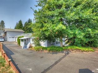 12043 24th Ave S, Seattle, WA 98168