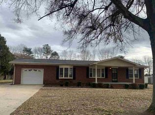 193 Phillips Dr, Forest City, NC 28043