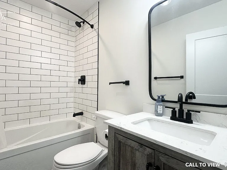 211 Emerson Ave #1 — Photo 8