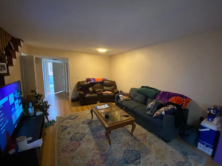 1108 Tiger Blvd #140 — Photo 5