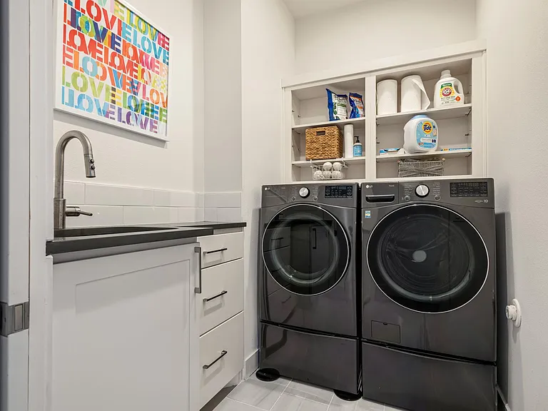 1407 Parkinson Dr #1 — Photo 21