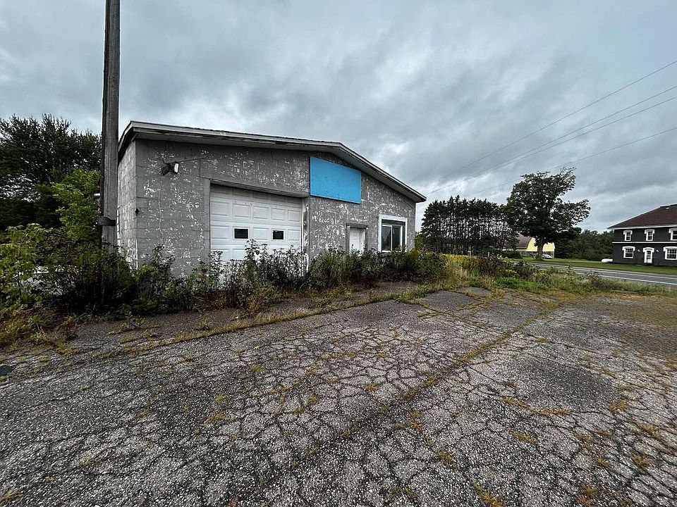 2nd image of 212890 COUNTY ROAD S