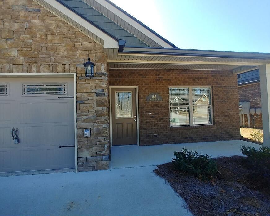 1st image of 152 Clear Creek Dr