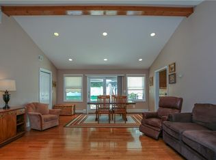 77 Smith Hill Rd, Airmont, NY 10952