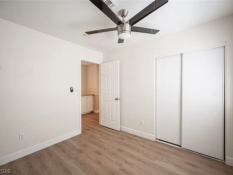1416 Grey Hunter Dr — Photo 45