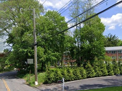 Locust Road, Pleasantville, NY, 10570