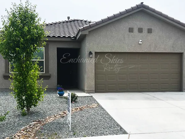 1043 Vallecito Loop NW, Los Lunas, NM 87031