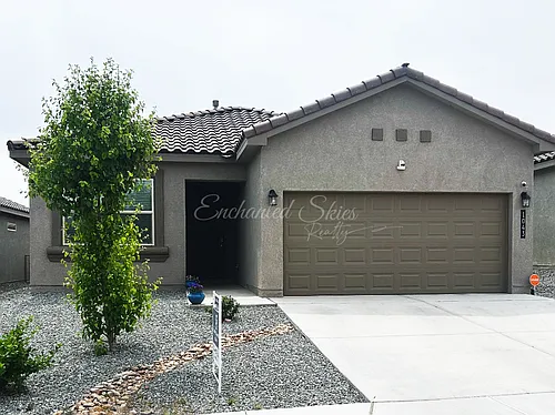 1043 Vallecito Loop NW Photo 1