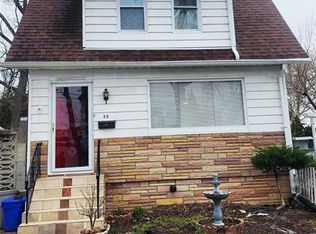 55 Circle Dr, Teaneck, NJ