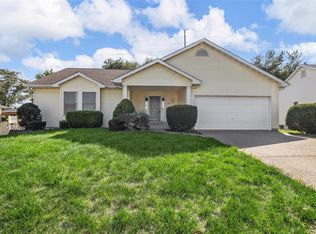 190 Dusty Rose Dr, O'Fallon, MO 63368