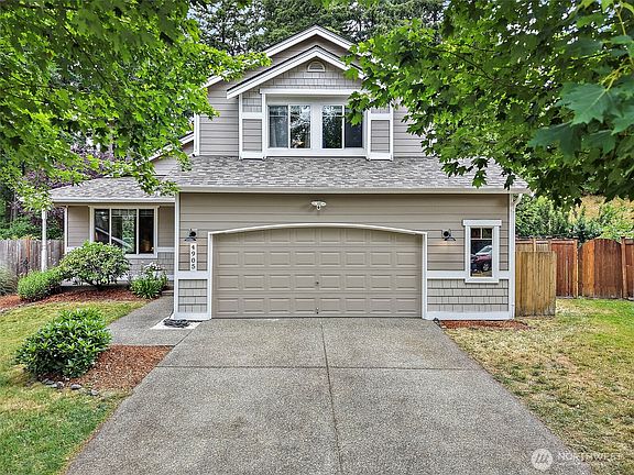 2nd image of 4905 Highland Court SE