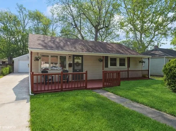 431 N Lindberg St, Griffith, IN 46319