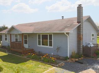 9072 Old County Rd, Grottoes, VA 24441