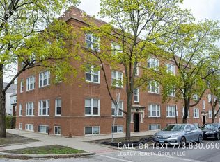 3752 W School St #1, Chicago, IL 60618
