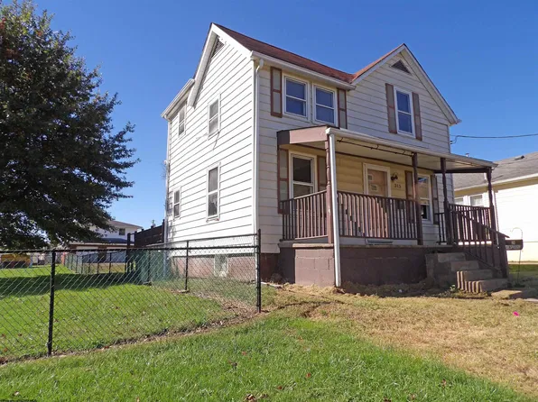 315 Sycamore Ave, Moundsville, WV 26041