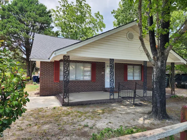 1622 S Brightleaf Blvd, Smithfield, NC 27577