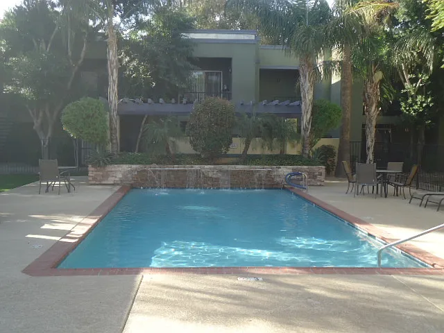 740 W Elm St #251 — Photo 10