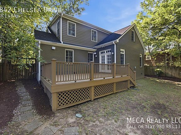 4th image of 2842 Chelsea Dr