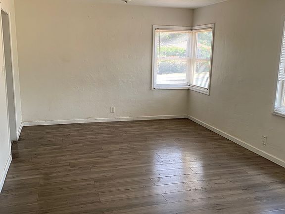 4th image of 1256 Magazine St