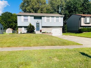 11019 Neptune Pl, Louisville, KY 40272