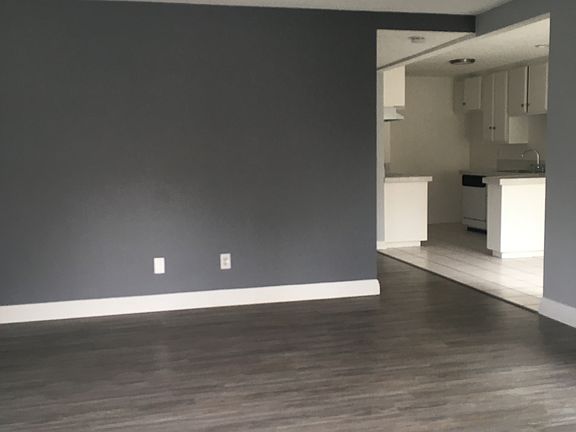 2nd image of 1344 S Magnolia Ave #1B-1Ba-695Sqft