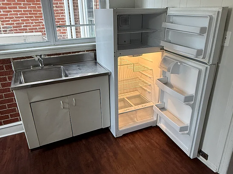 5417 Akron St #1F — Photo 2