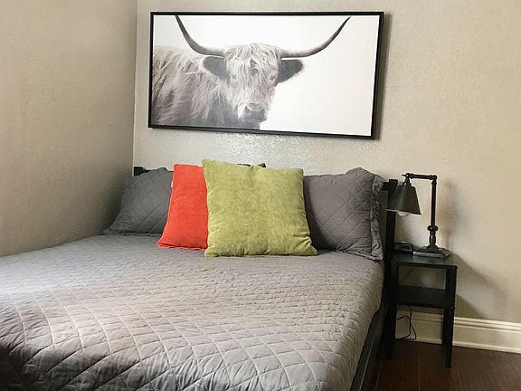3rd image of 5351 Monroe St APT 2