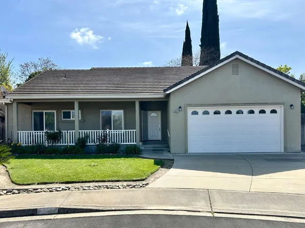 600 Jeanette Ct, Oakdale, CA 95361