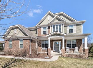 6202 Ardmore Ln, Clarkston, MI 48348