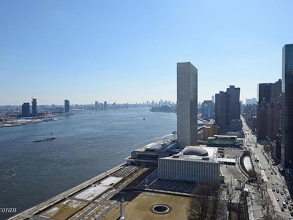 2nd image of 860 United Nations Plz #3132E