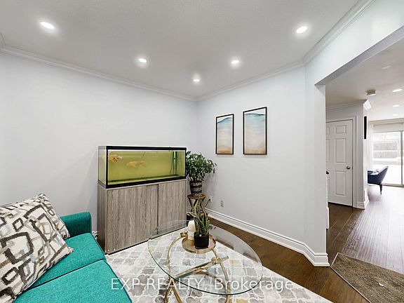 3rd image of 92 Hartrick Pl