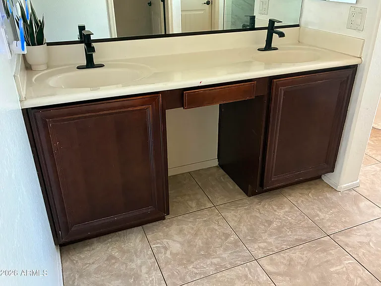 3340 S Sunland Dr — Photo 14