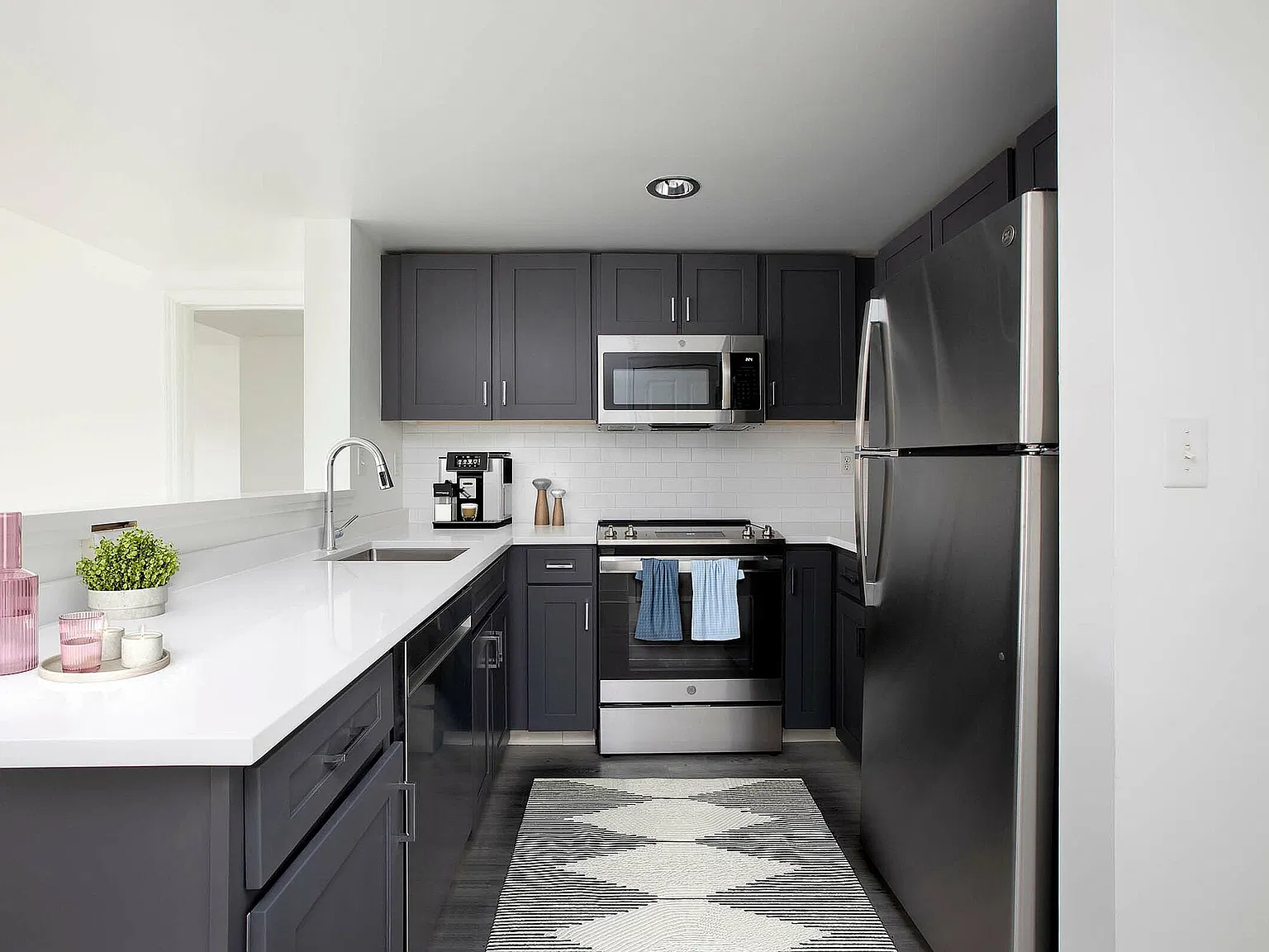 Avana Cliffside — Photo 1