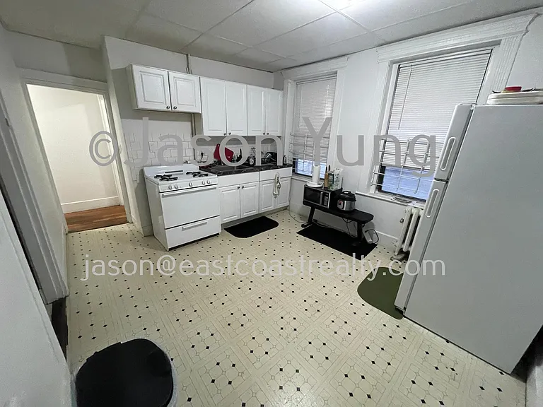 238 Hemenway St #2 — Photo 1