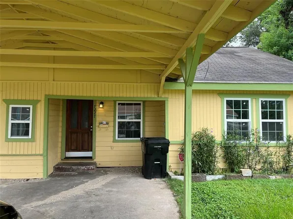 7227 Saint Augustine St, Houston, TX 77021