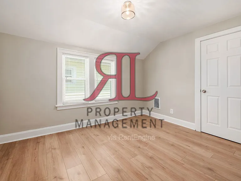 439 Eldridge Ave #439 — Photo 43
