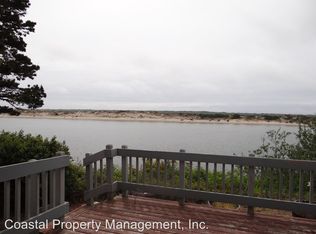 3385 N Rhododendron Dr, Florence, OR 97439