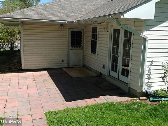 2nd image of 13800 Parkland Dr