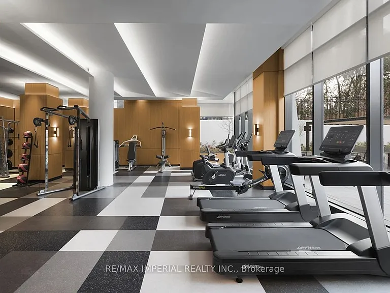 60 Central Park Dr #2110 — Photo 20
