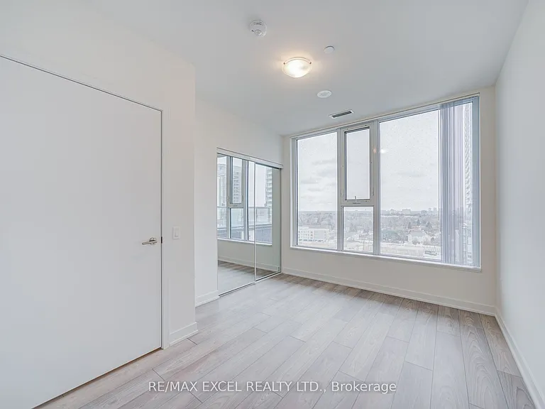 5858 Yonge St #1011 — Photo 27