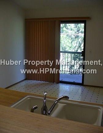 5th image of 13017 Lincoln Way APT 88