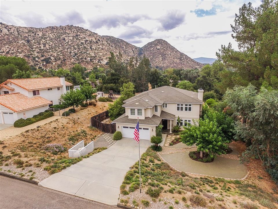 1st image of 16866 Daza Dr
