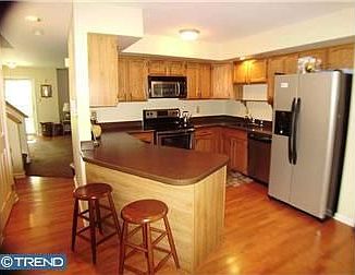 3rd image of 310 Westbriar Dr