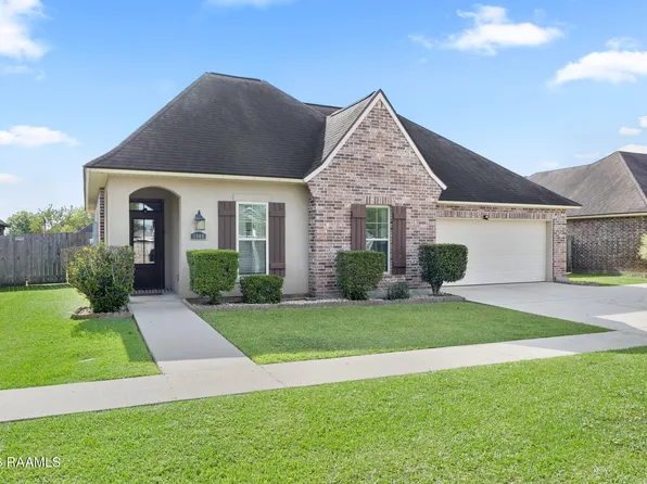 1908 Daspit Rd, New Iberia, LA 70563