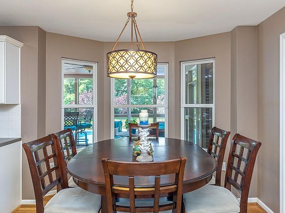 3rd image of 1772 Cottontail Dr