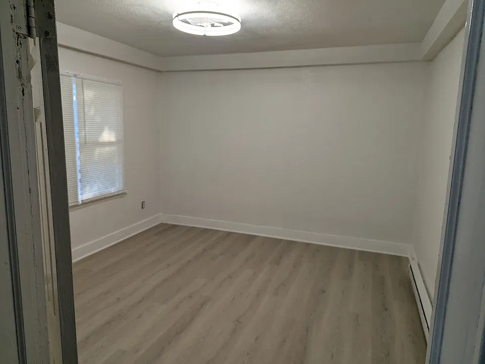109 Saratoga St #2