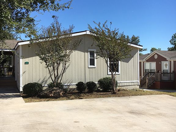 3rd image of 3220 Wild Ivy Way