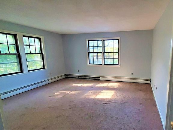 5th image of 14 Pine St #1