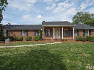 5649 Bennettwood Ct, Raleigh, NC 27612