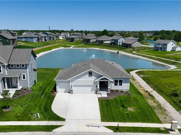 1112 NW 106th St, Kansas City, MO 64155